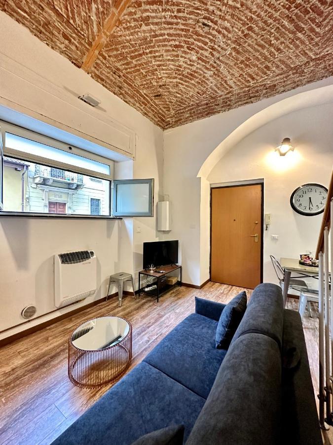 Casa Santa Chiara - Vicino Porta Susa F.S. Турин Экстерьер фото